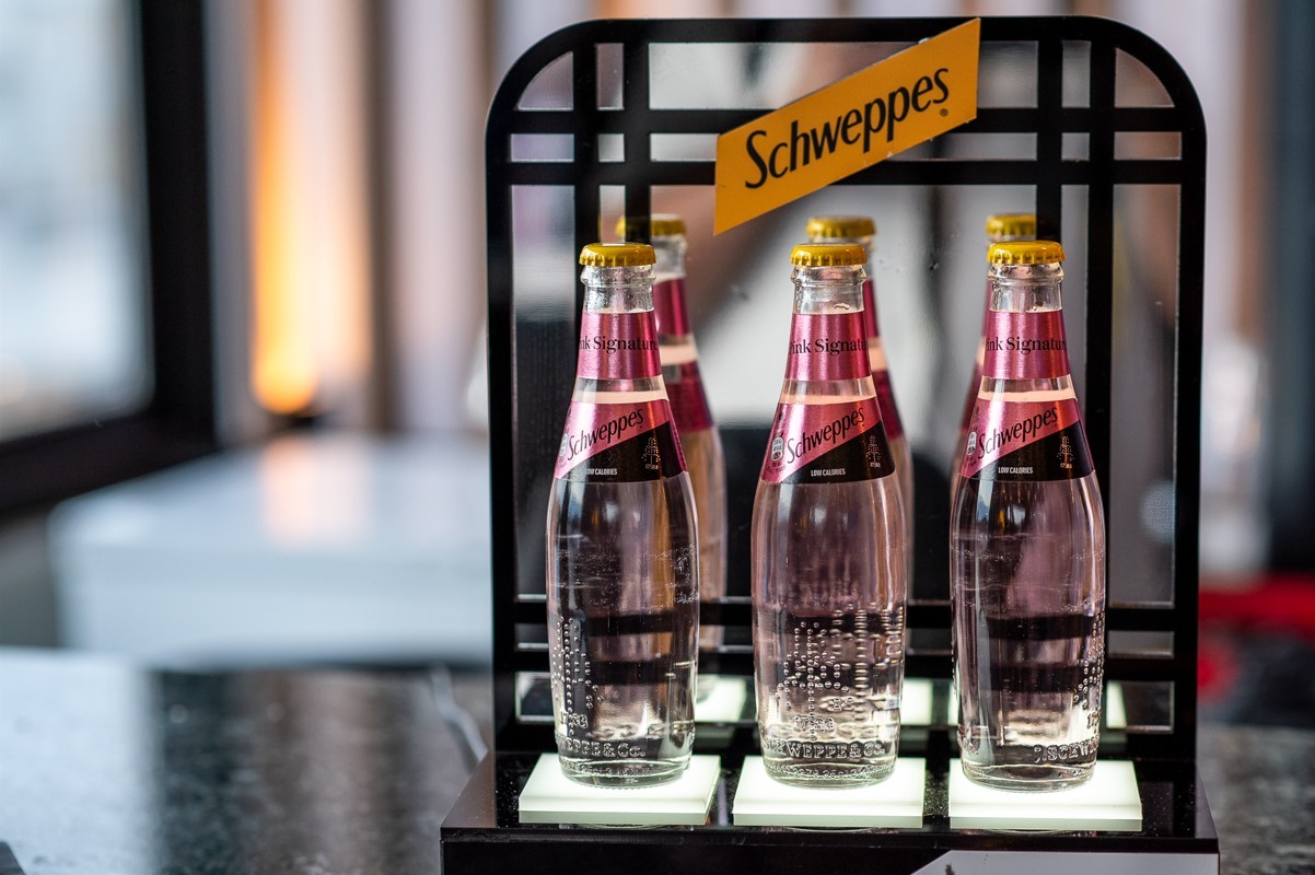 Photo 1_Schweppes